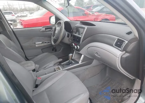 2009 Subaru Forester 2.5X Limited z USA, uszkodzony, nr VIN JF2SH64679H712427